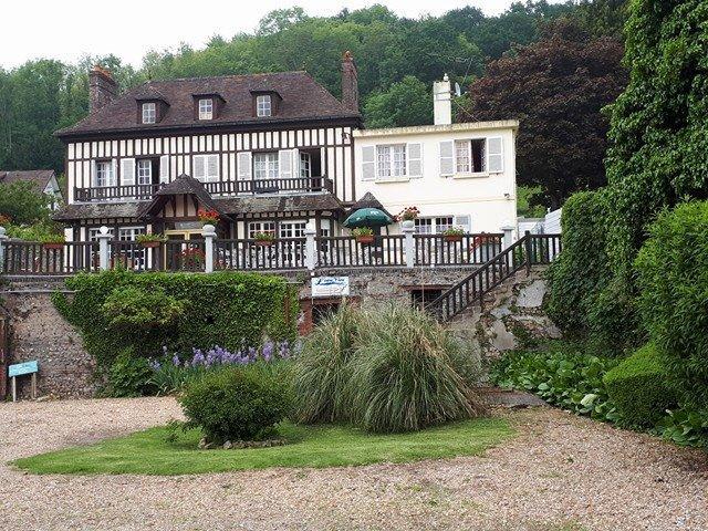 Fatouville-Grestain Restaurant & Chambres D'Hotes L'Eau Vive מראה חיצוני תמונה