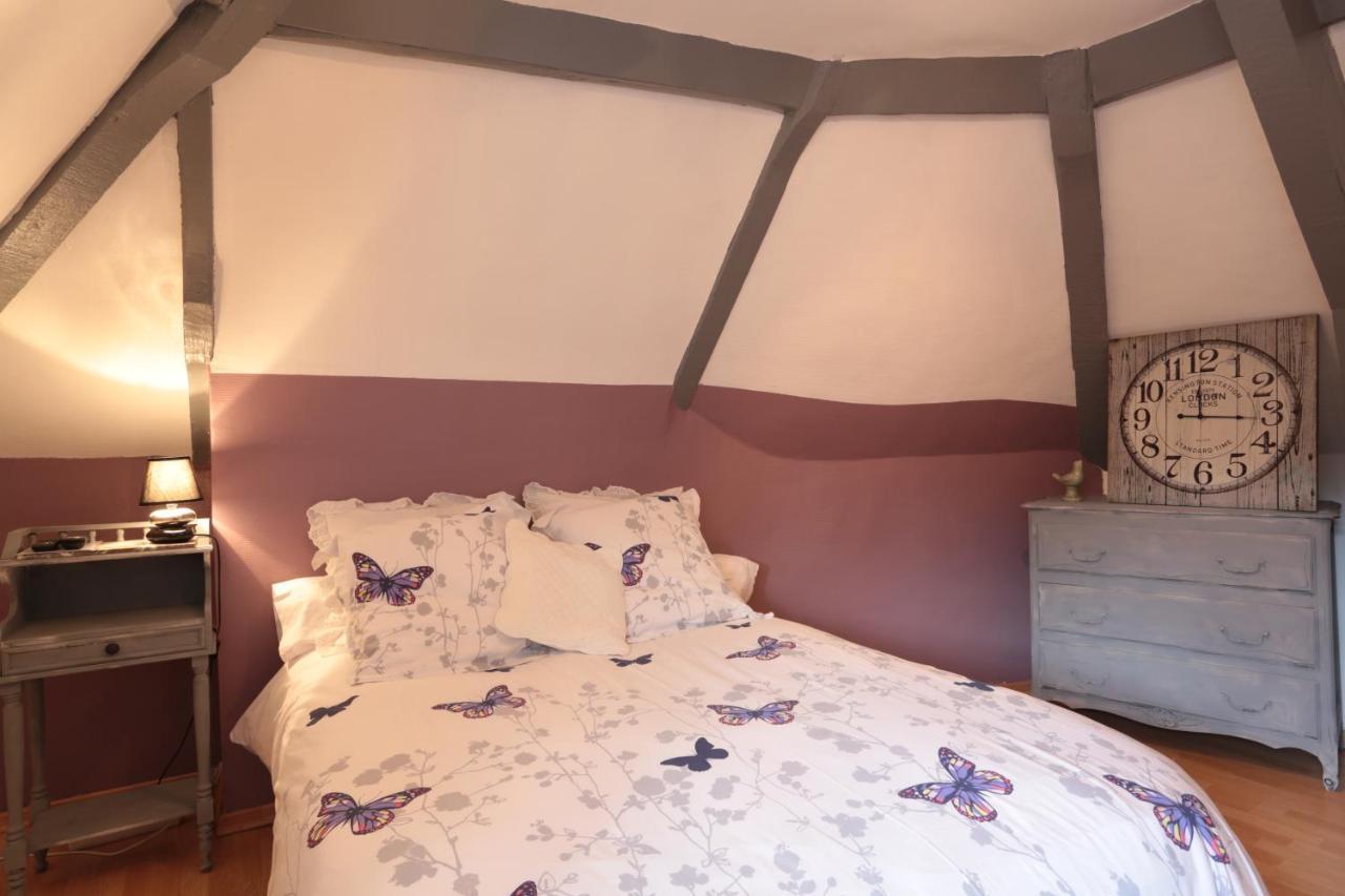 Fatouville-Grestain Restaurant & Chambres D'Hotes L'Eau Vive מראה חיצוני תמונה